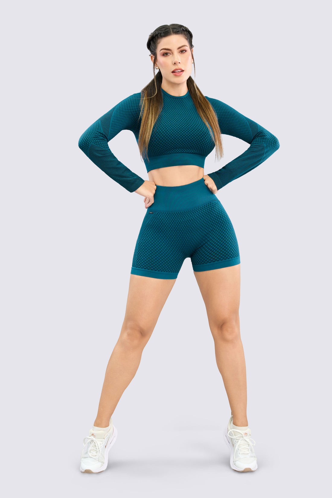 SHORT SEAMLESS TEXTURIZADO VERDE TURQUESA RVC
