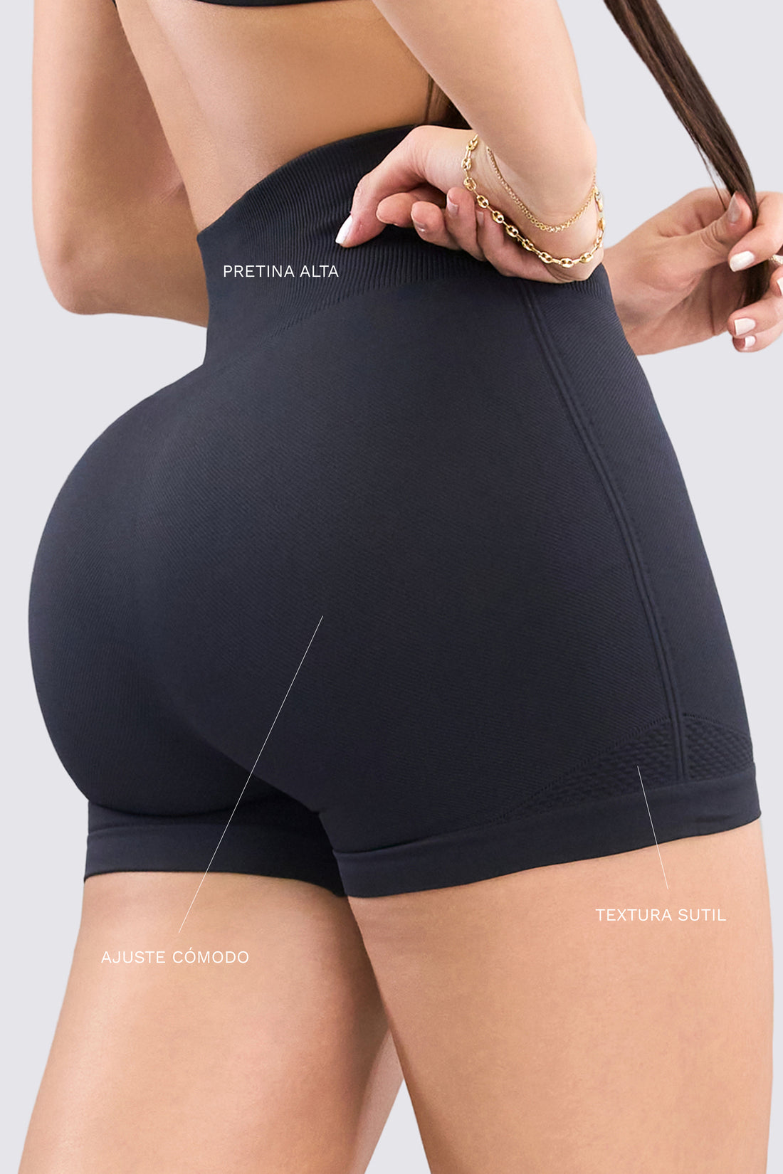SHORT NEGRO PRETINA ALTA  RVC