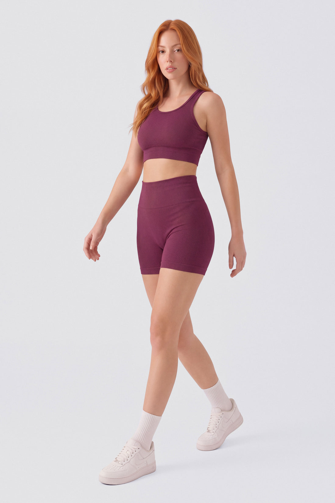 SHORT VINOTINTO TEXTURA ACANALADA PPC