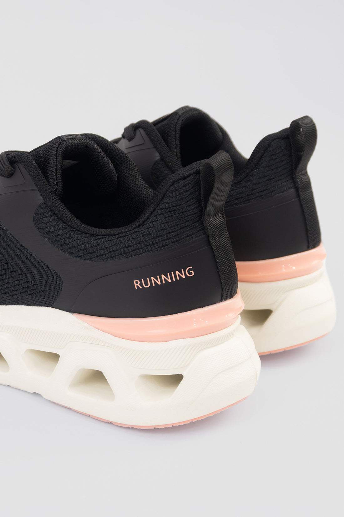 TENIS MUJER NEGRO RUNNING