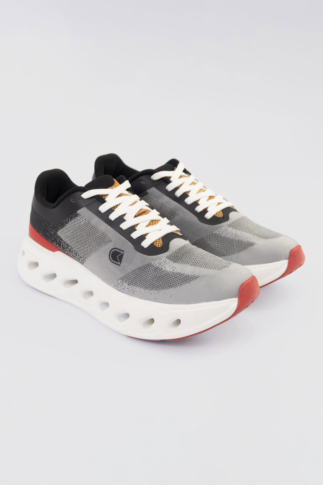 TENIS HOMBRE GRIS OSCURO TRAIL