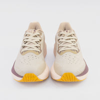 TENIS MUJER AMARILLO RECOVERY