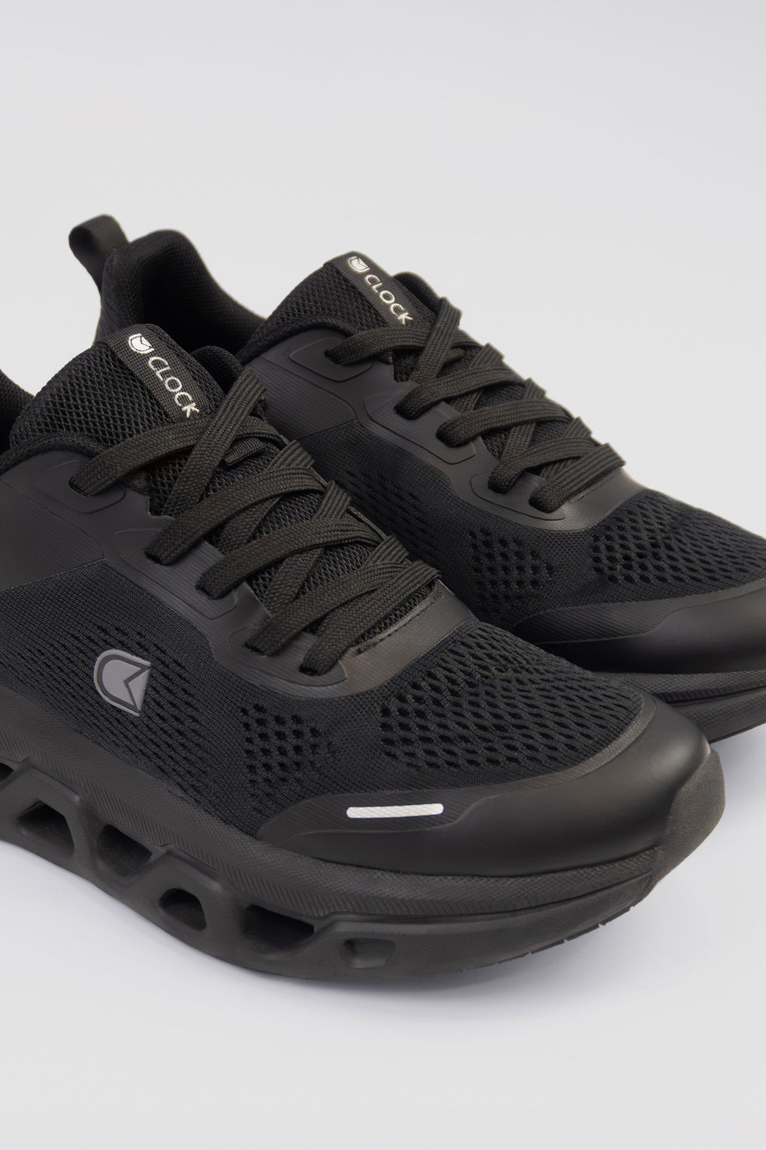 TENIS NEGROS TOTAL HOMBRE RUNNING