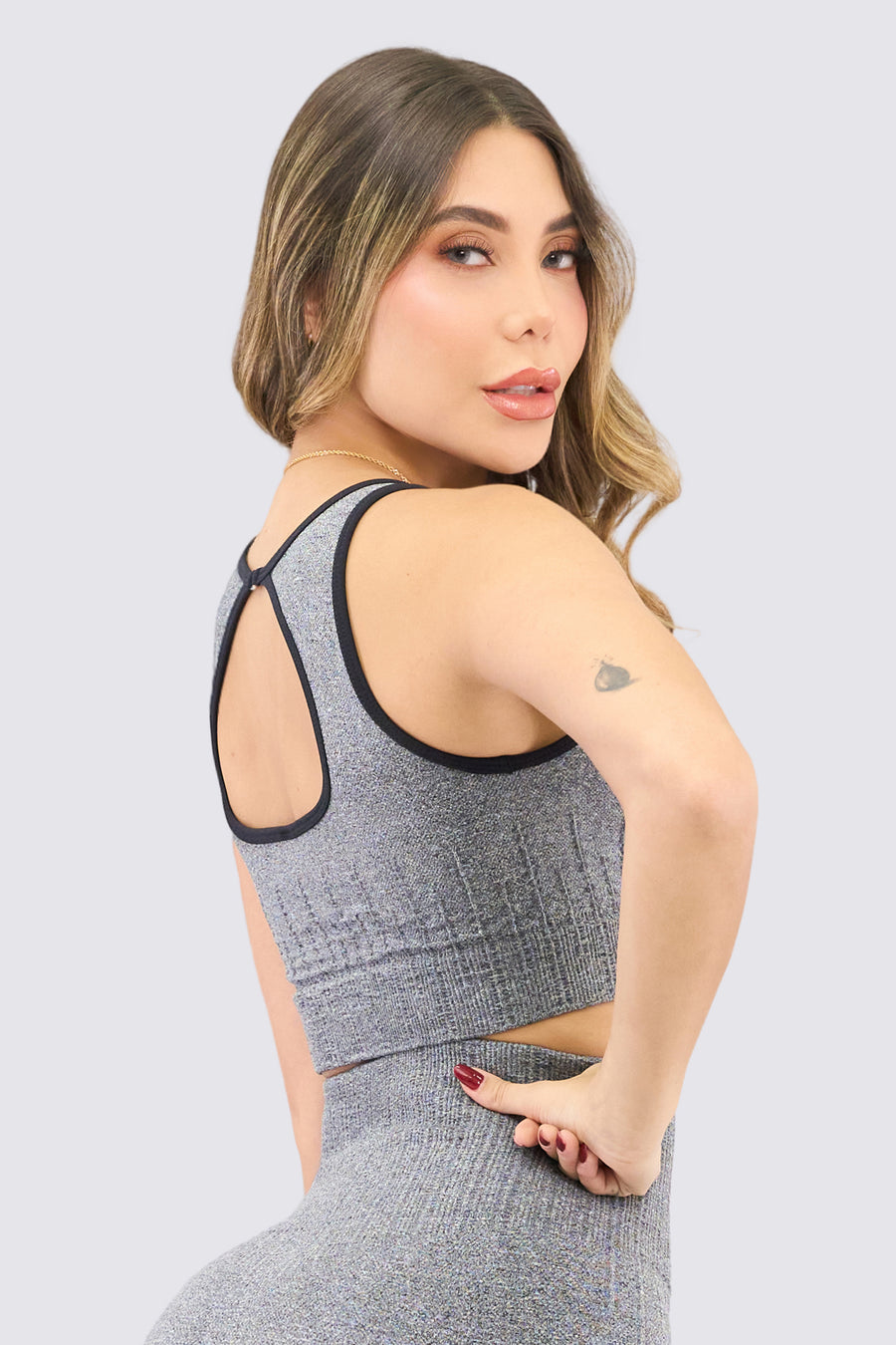 TOP SEAMLESS GF05Q3T325-S16NG MAX