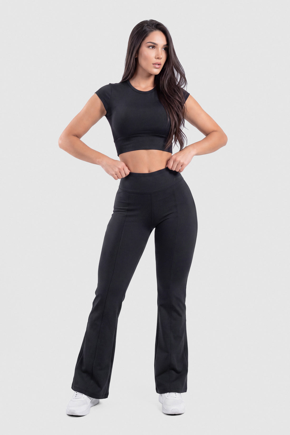 LEGGINGS BOTA RECTA NEGRO TALLE ALTO RVC