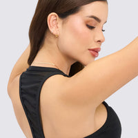 TOP DEPORTIVO VENAS BLANCAS Y PANEL DE MALLA RVC