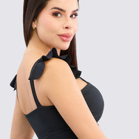 TOP CROP NEGRO CON VOLANTES RVC