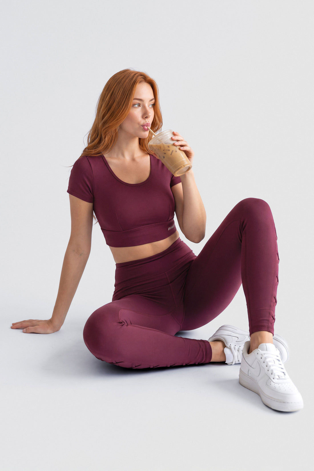 LEGGINGS TIRAS CRUZADAS VINOTINTO PPC